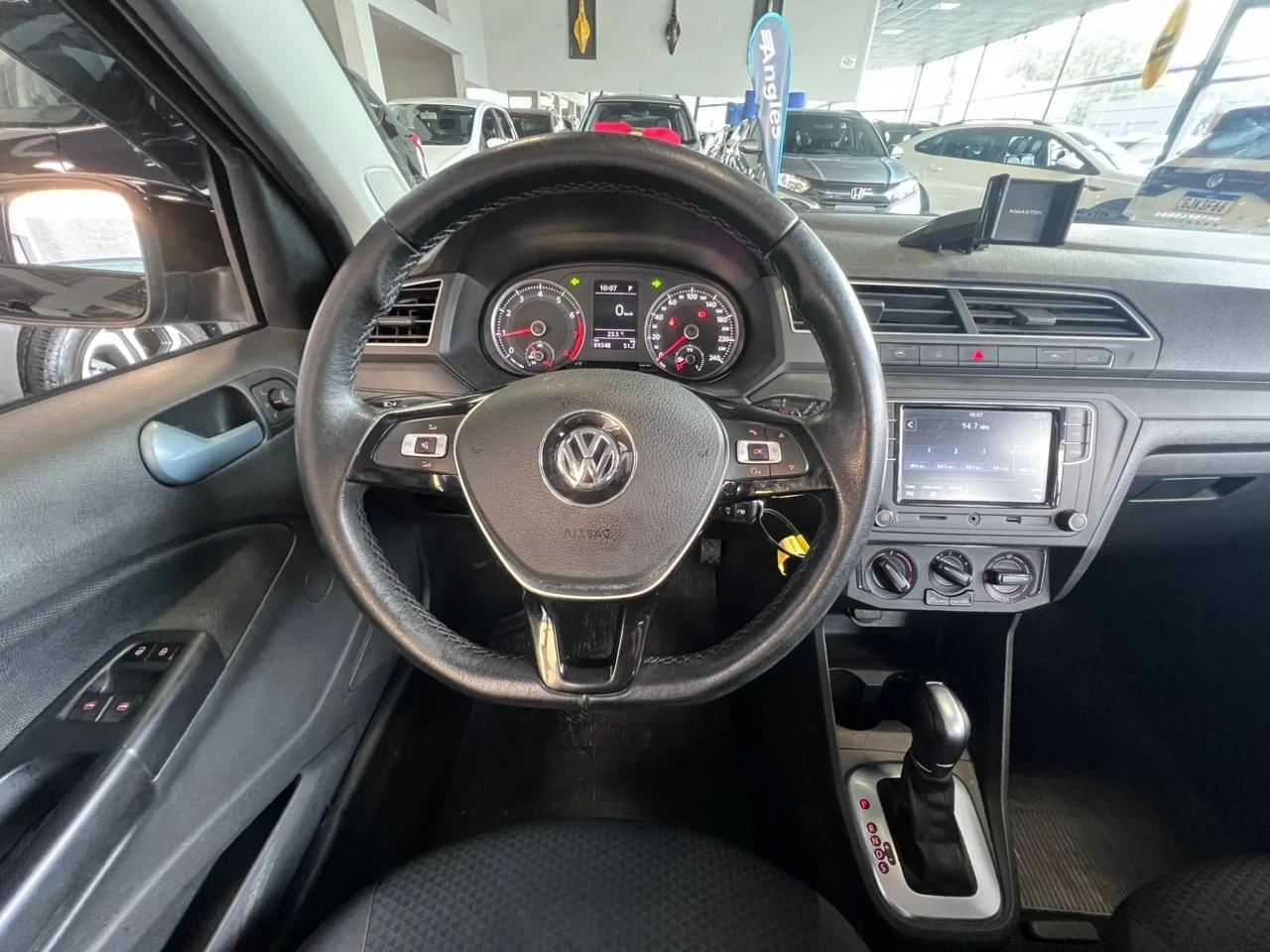 VOLKSWAGEN GOL