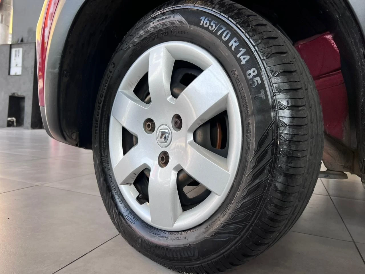 RENAULT KWID