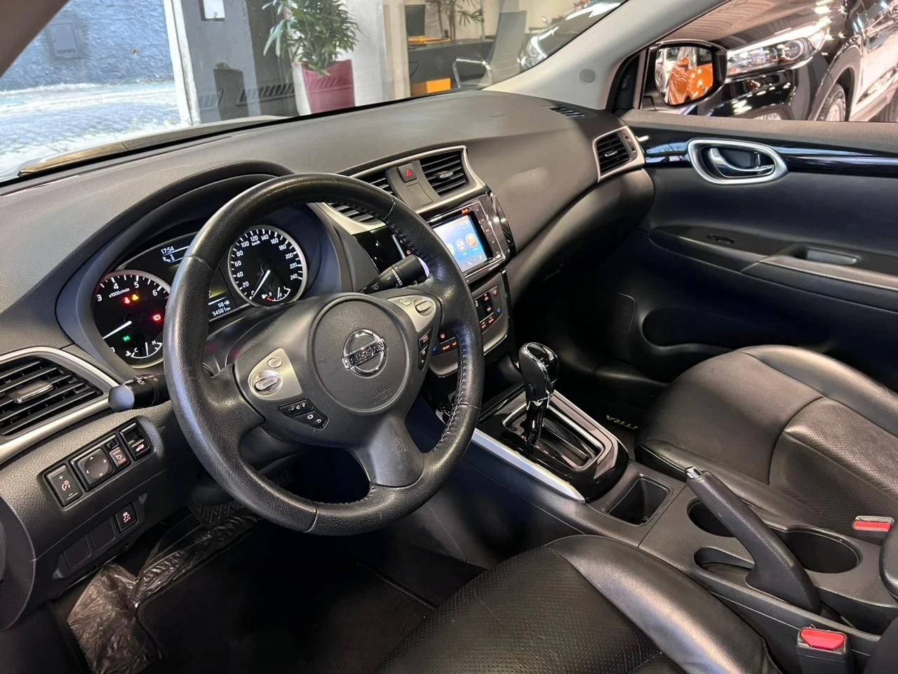 NISSAN SENTRA