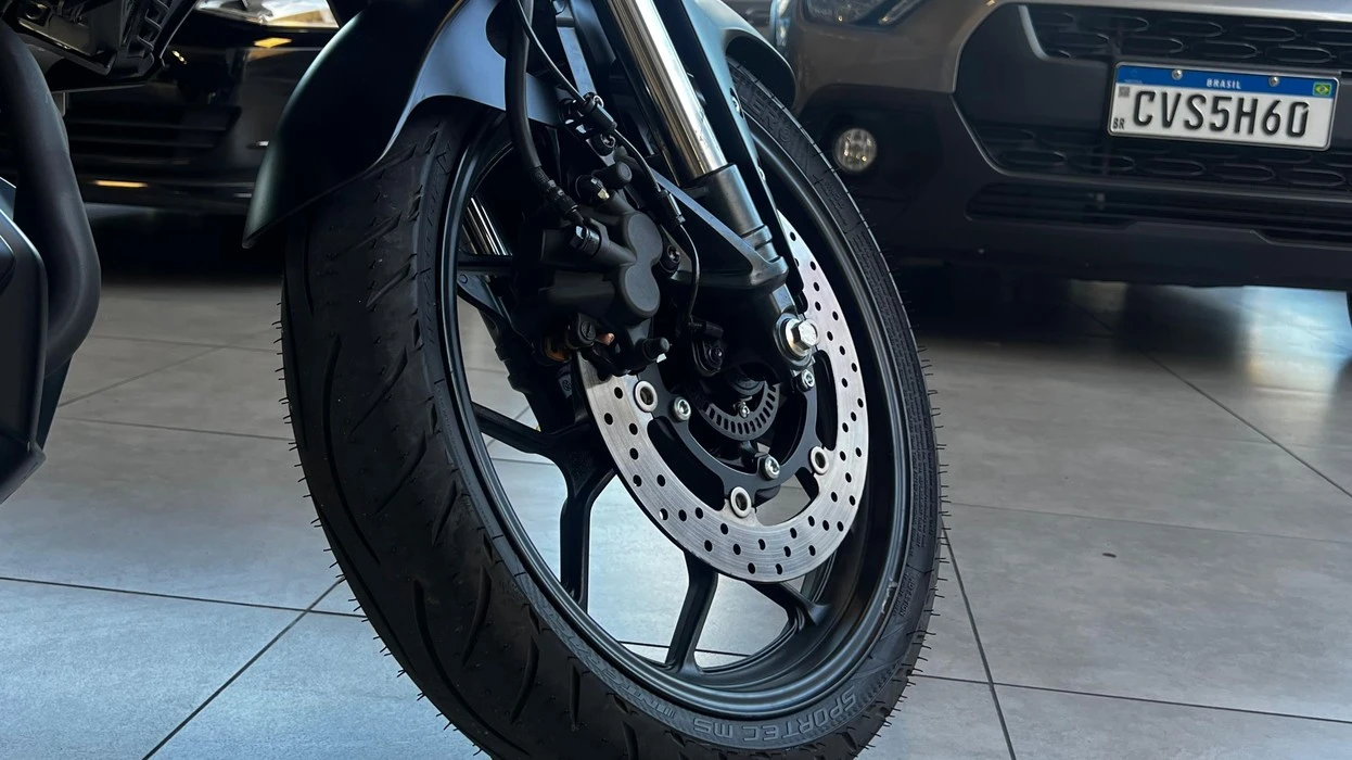 YAMAHA MT-03 CONNECTED ABS