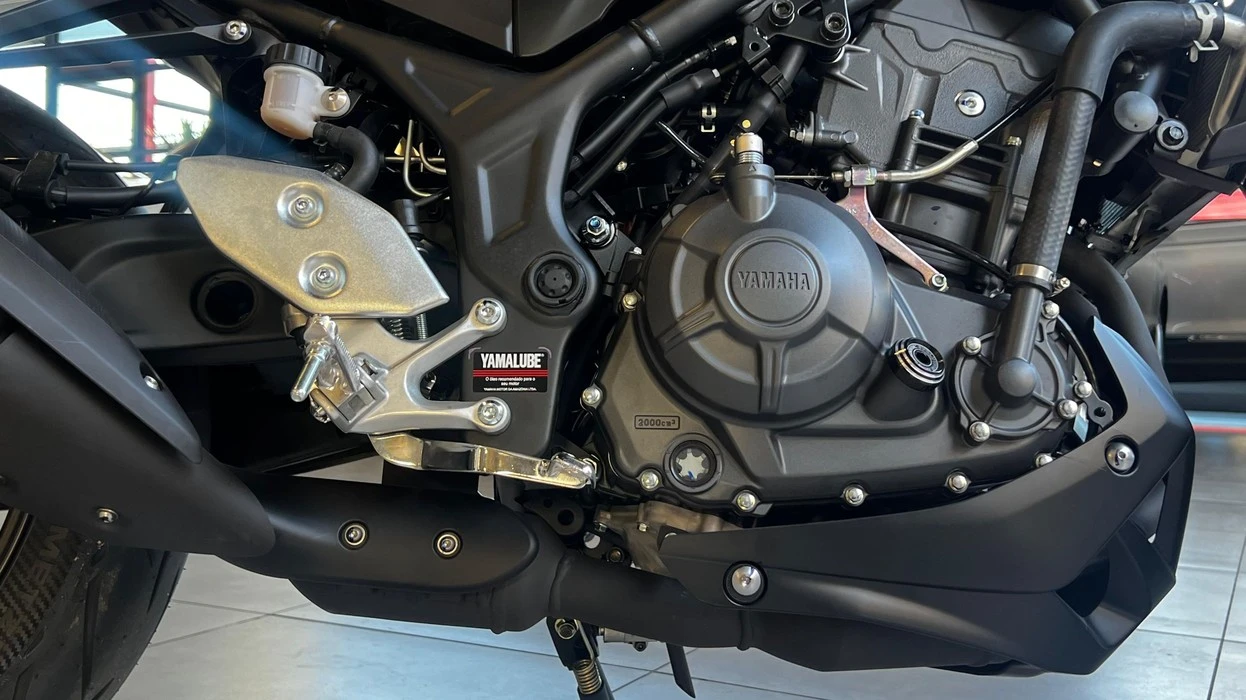 YAMAHA MT-03 CONNECTED ABS