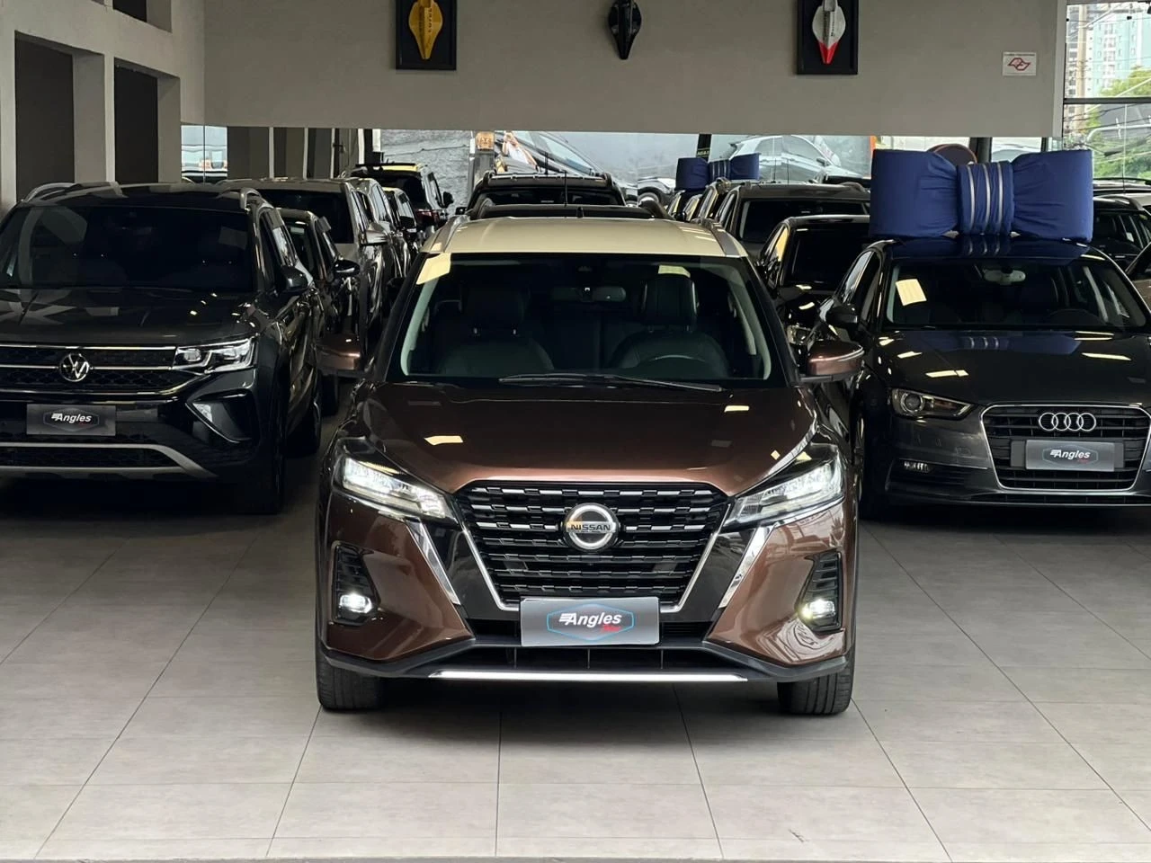 NISSAN KICKS