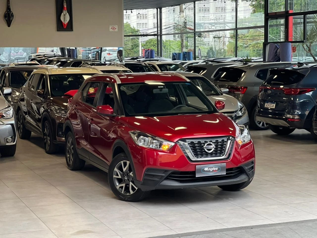 NISSAN KICKS