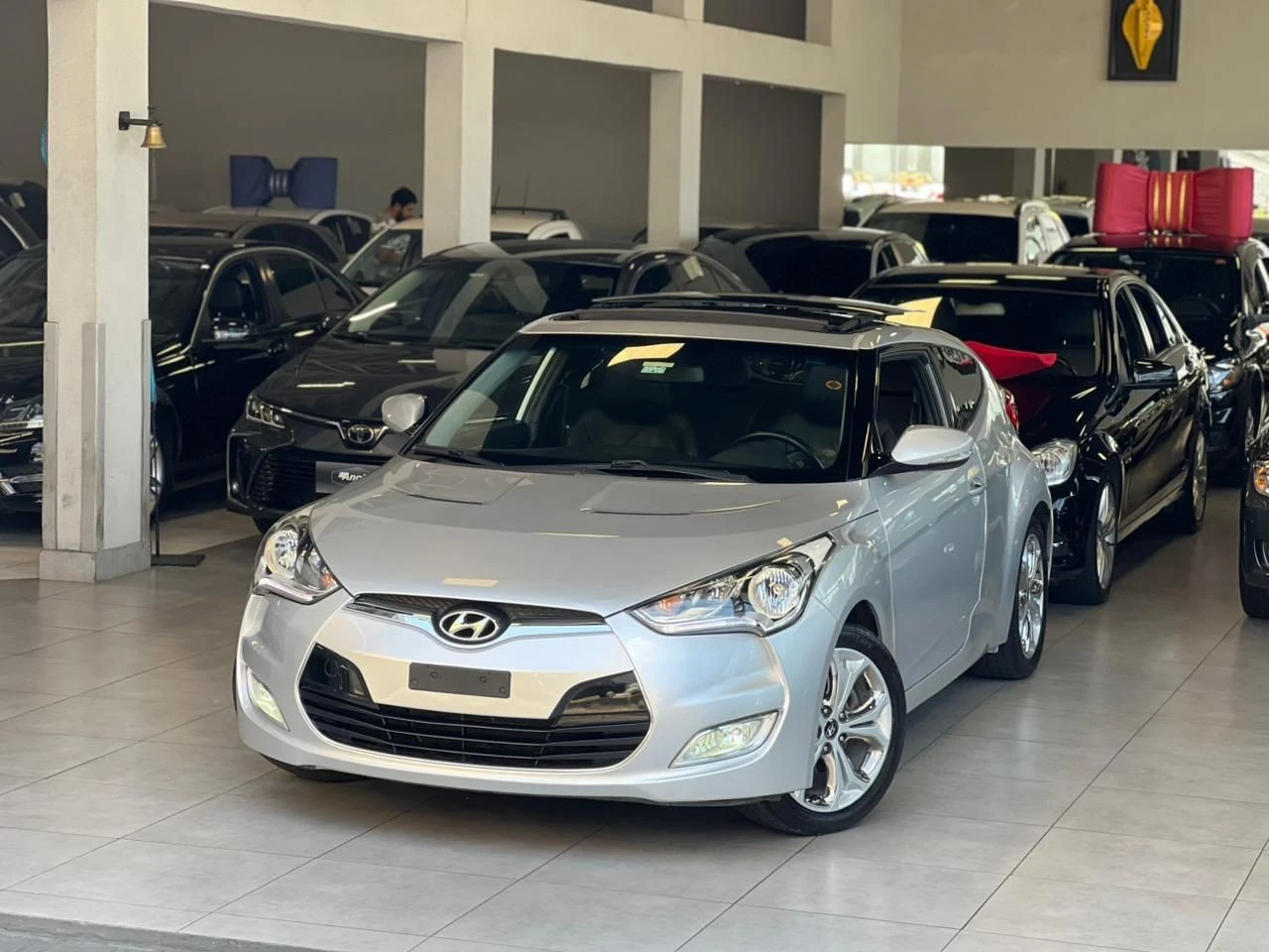 HYUNDAI VELOSTER