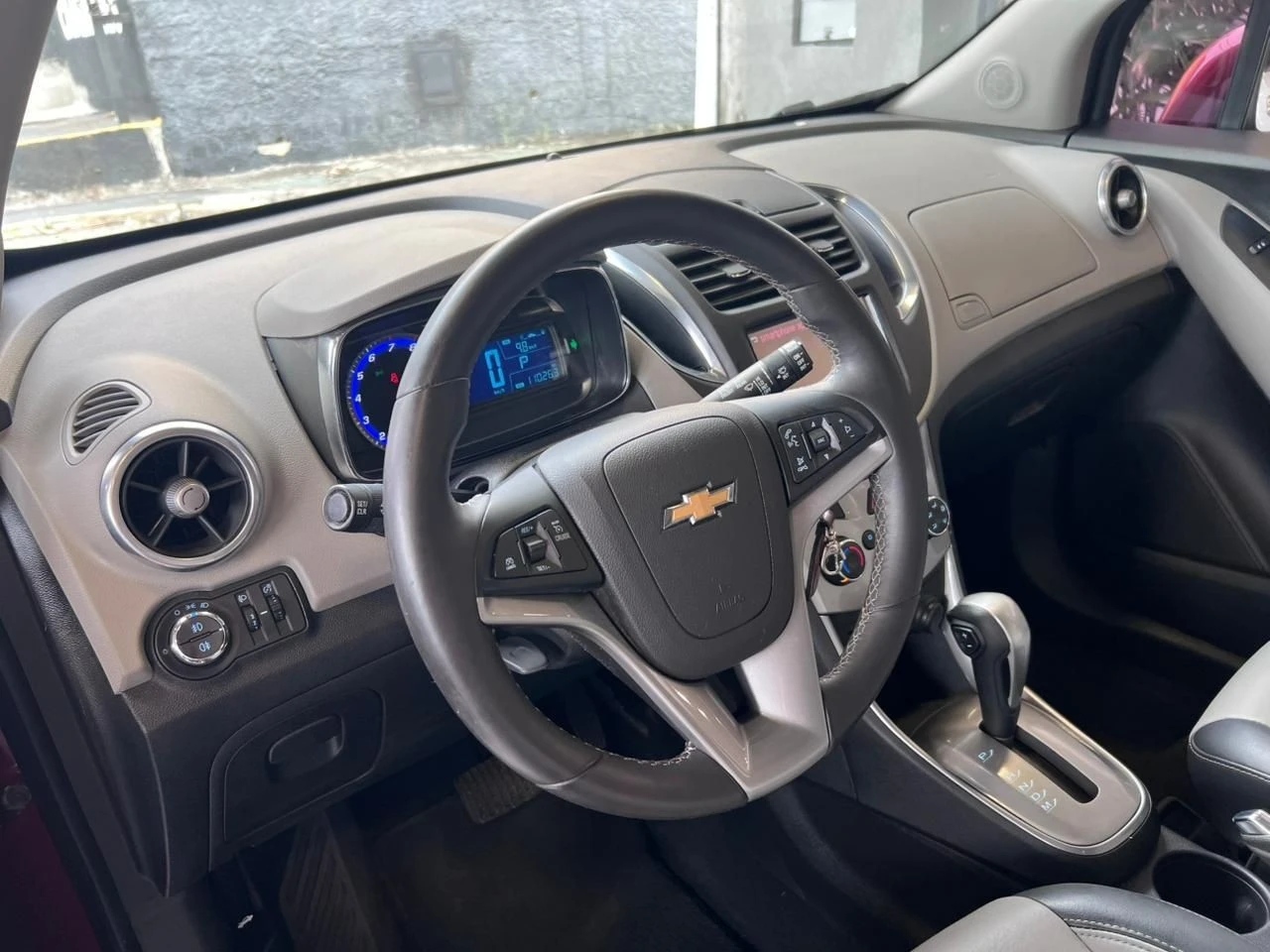 CHEVROLET TRACKER