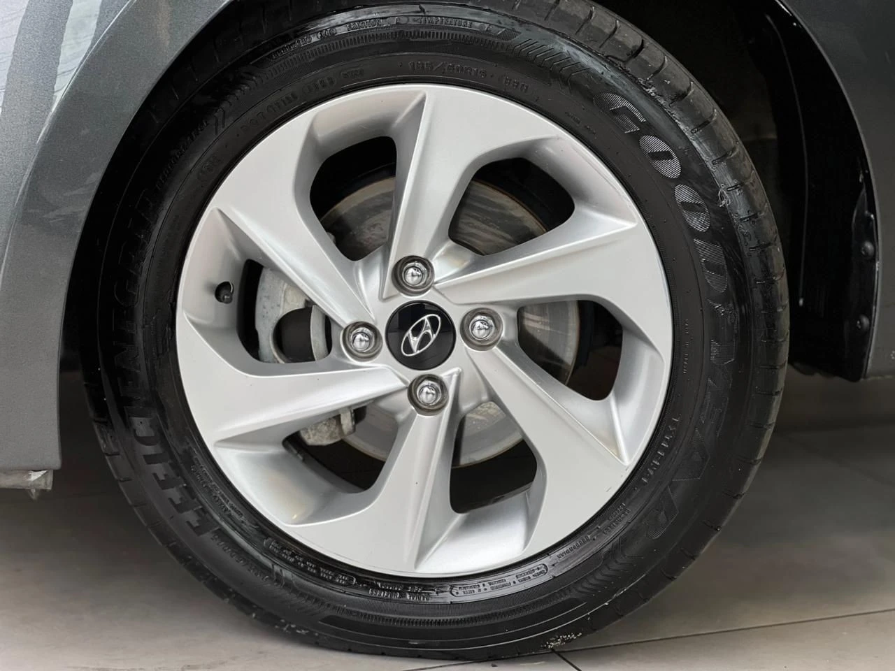 HYUNDAI HB20S