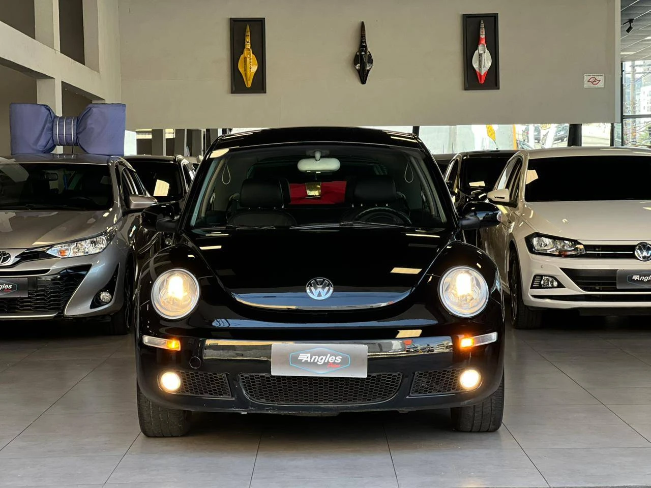 VOLKSWAGEN NEW BEETLE