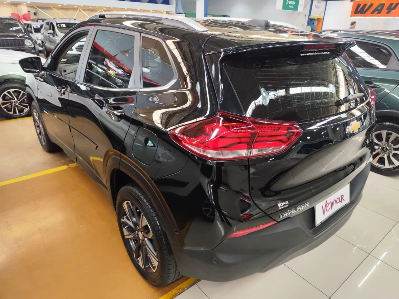 CHEVROLET TRACKER