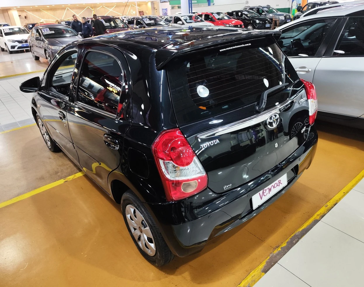 TOYOTA ETIOS