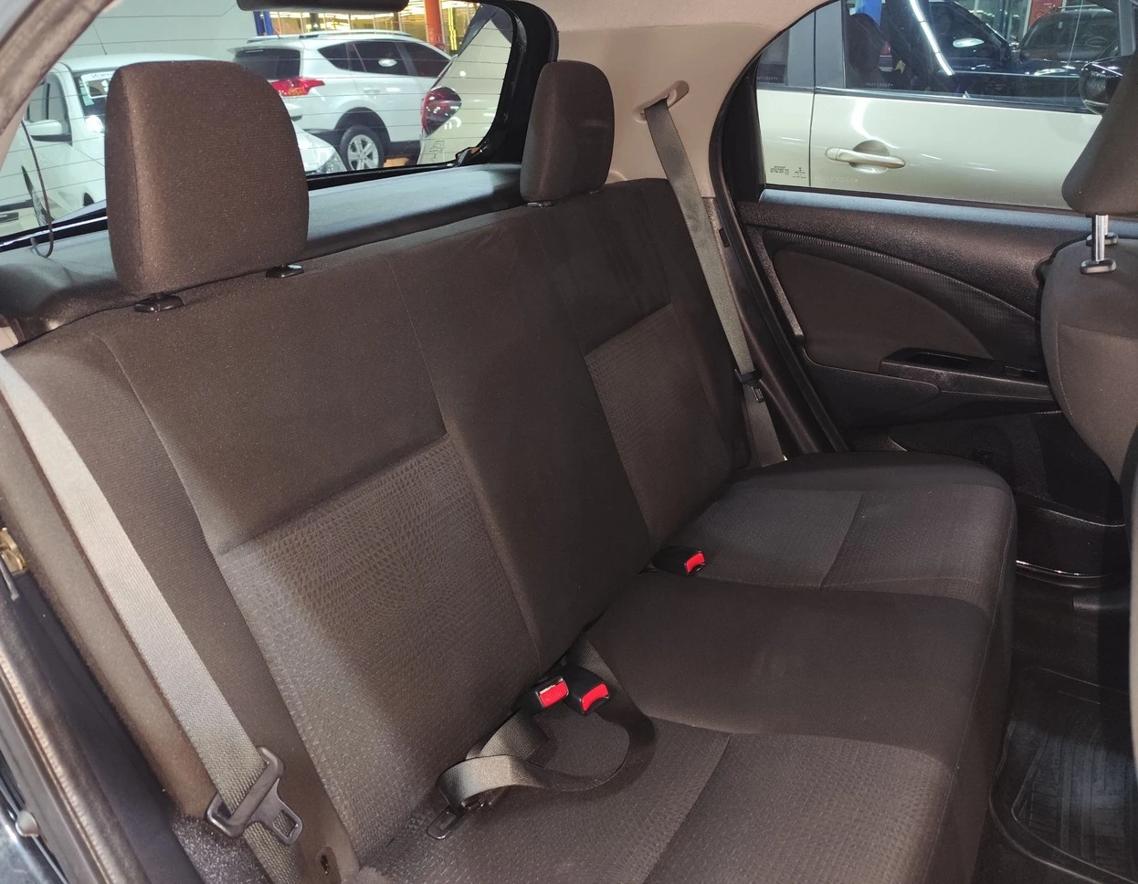 TOYOTA ETIOS