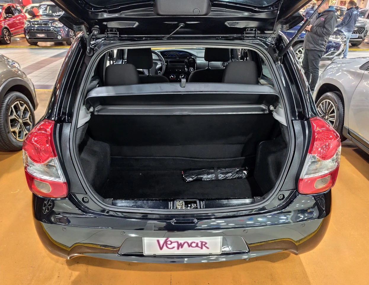 TOYOTA ETIOS