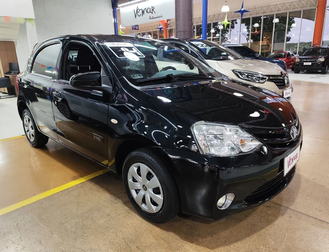 TOYOTA ETIOS