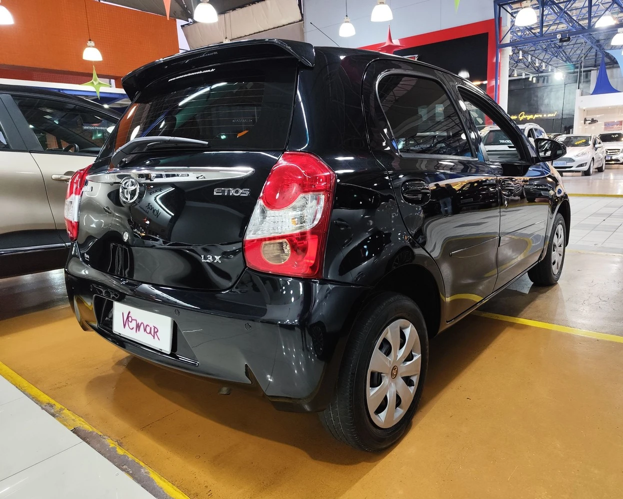 TOYOTA ETIOS