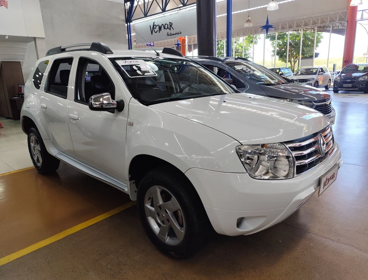 RENAULT DUSTER