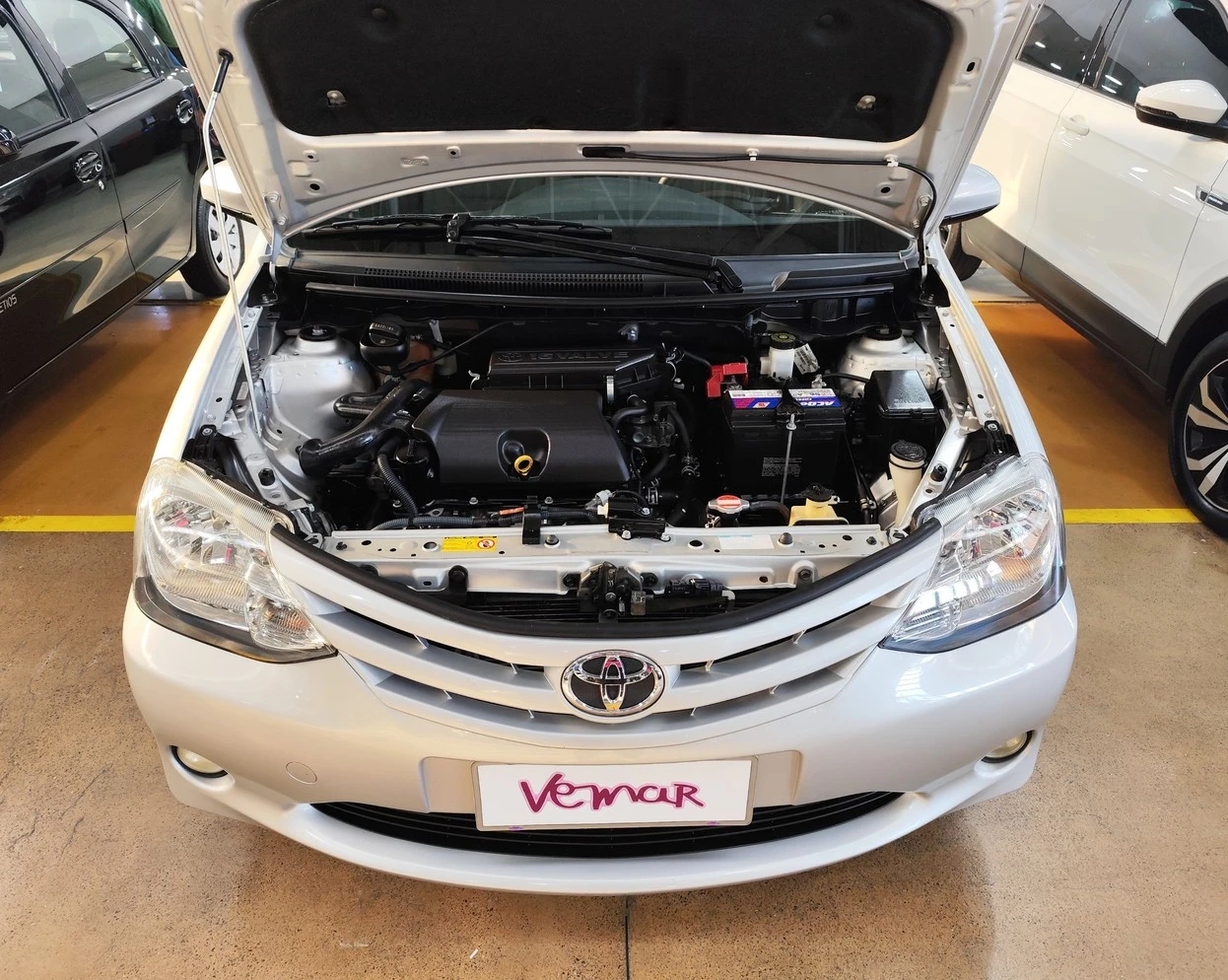 TOYOTA ETIOS