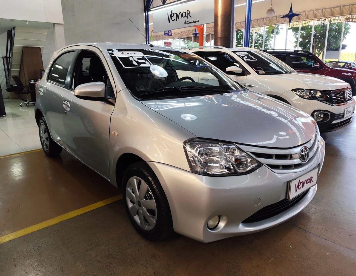 TOYOTA ETIOS