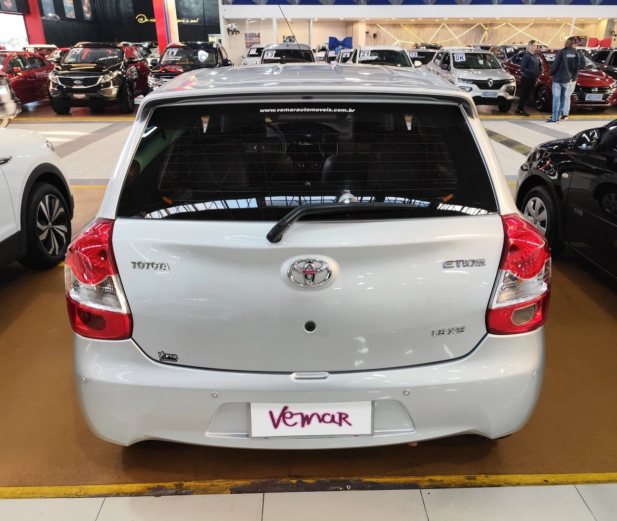 TOYOTA ETIOS