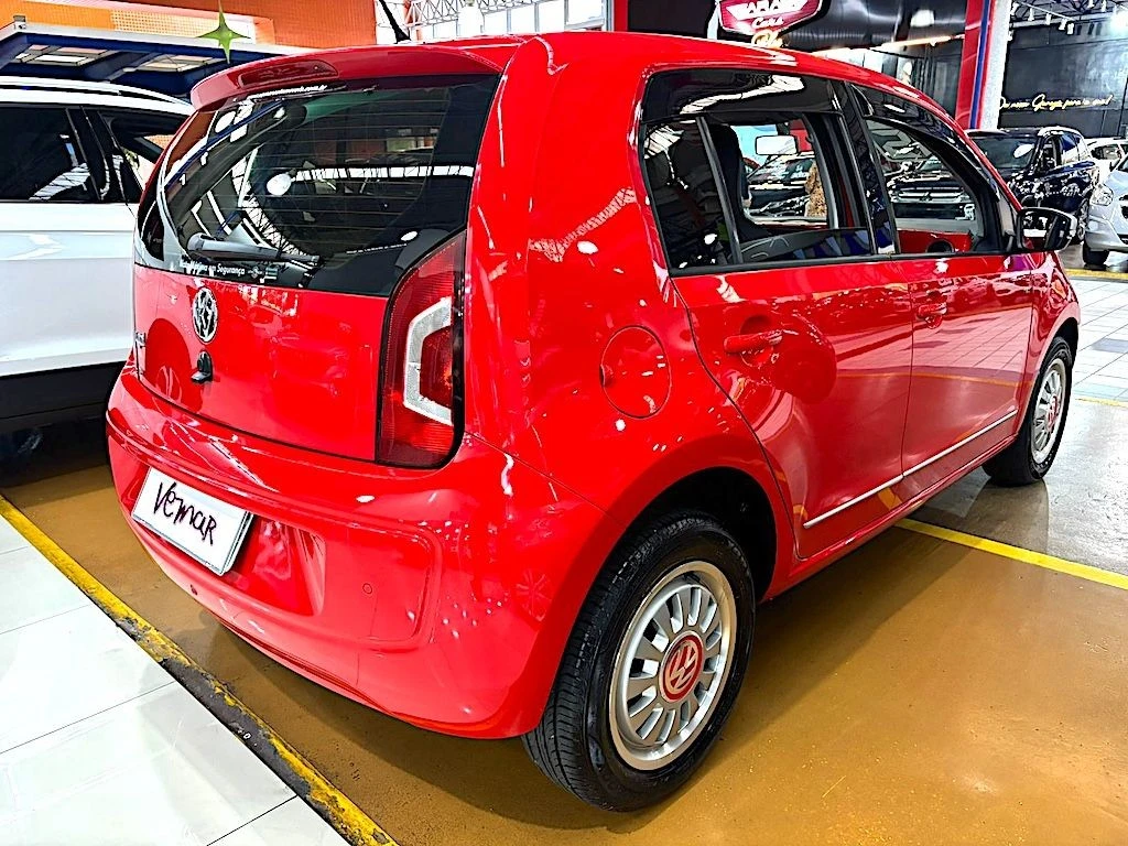 VOLKSWAGEN UP