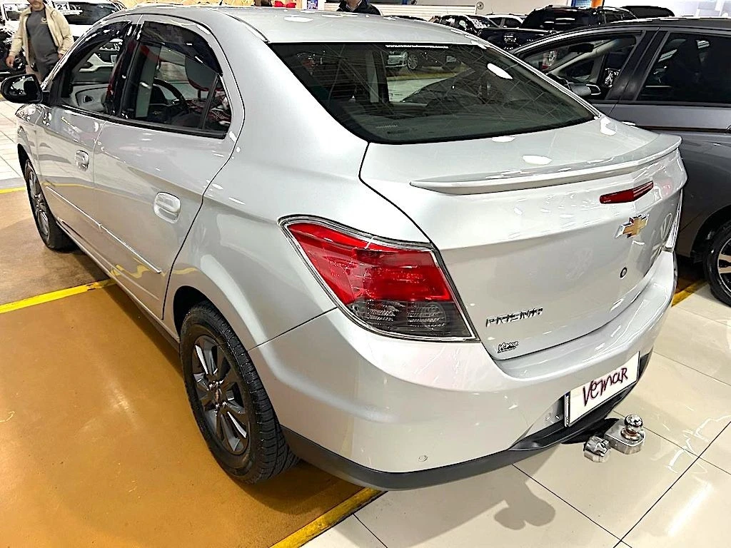 CHEVROLET PRISMA