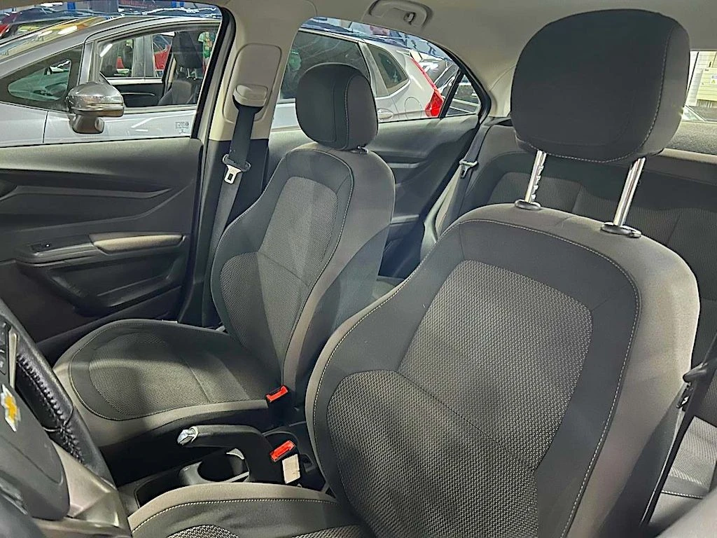 CHEVROLET PRISMA