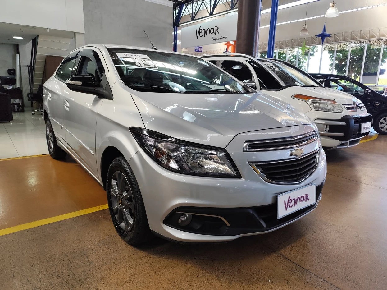 CHEVROLET PRISMA