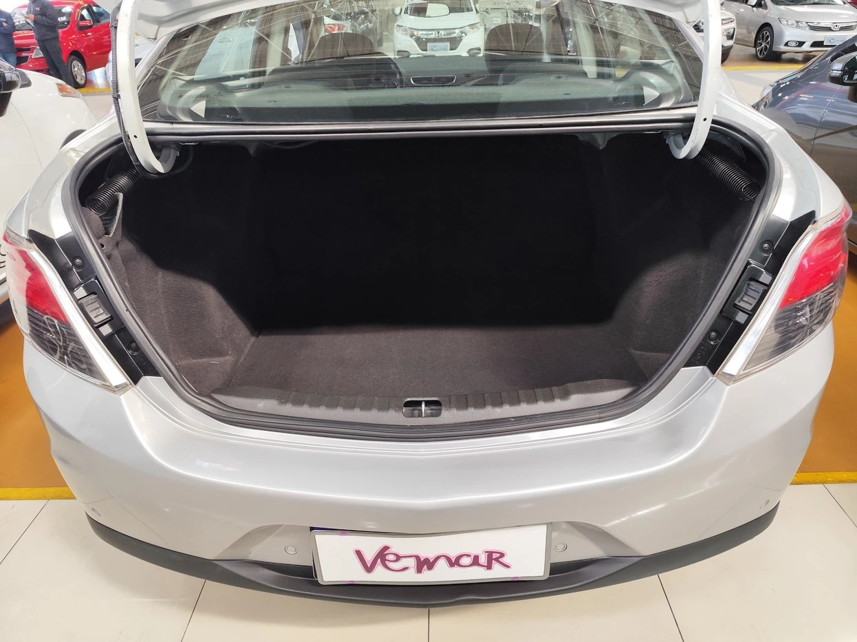 CHEVROLET PRISMA