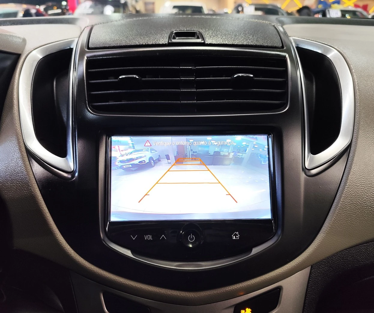 CHEVROLET TRACKER