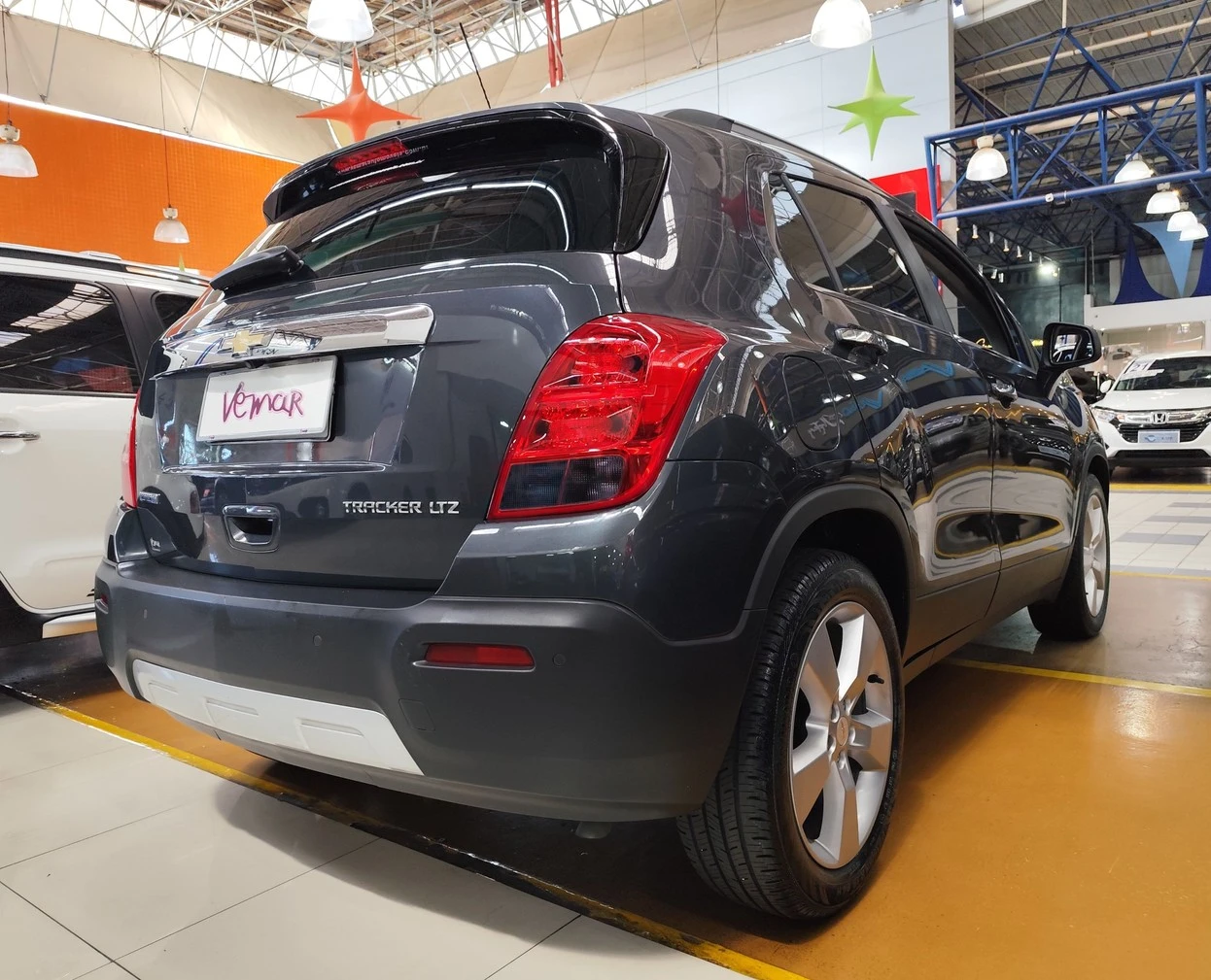 CHEVROLET TRACKER