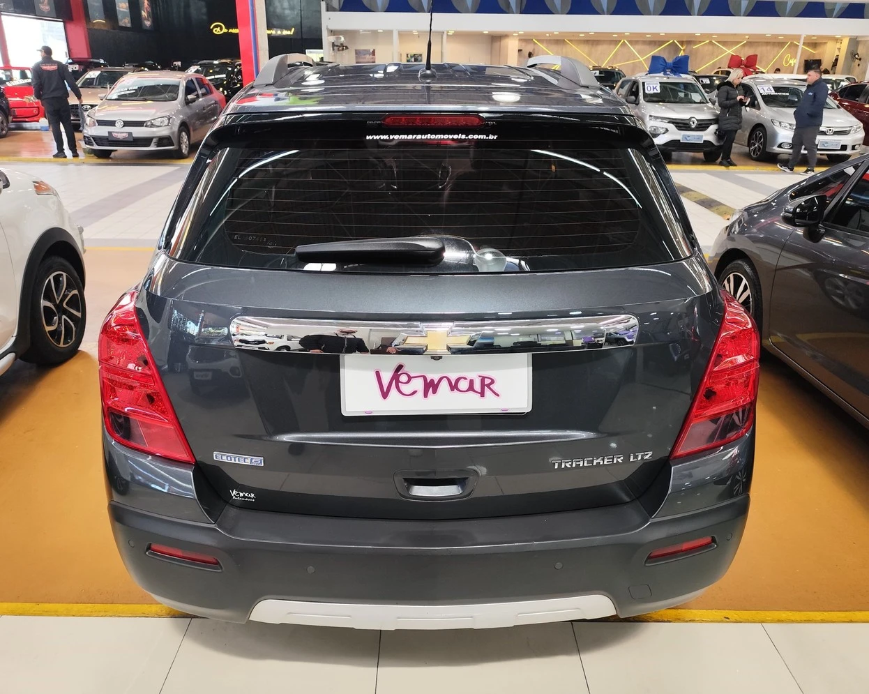 CHEVROLET TRACKER