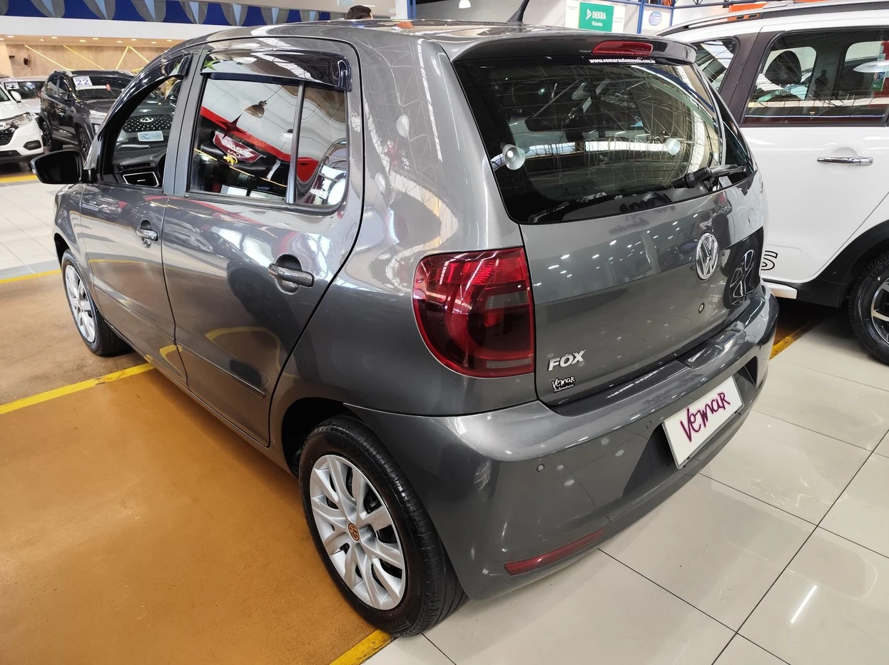 VOLKSWAGEN FOX