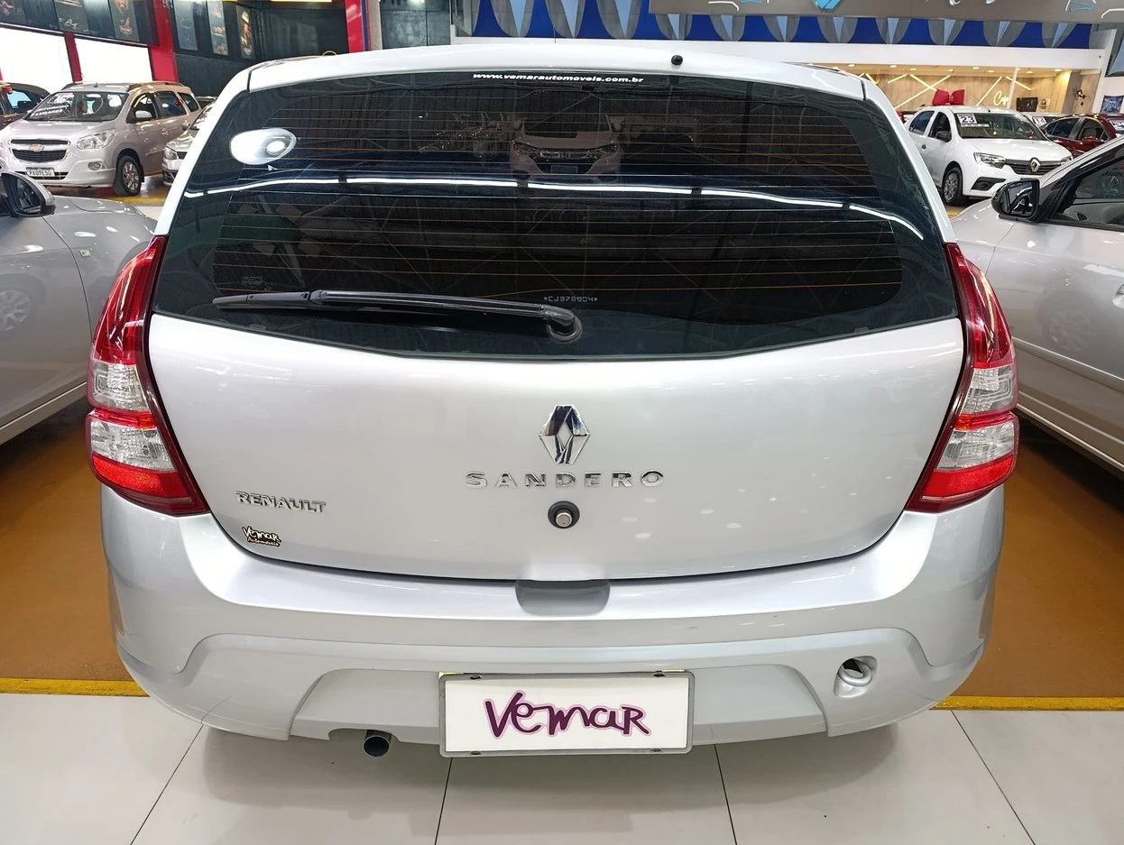 RENAULT SANDERO