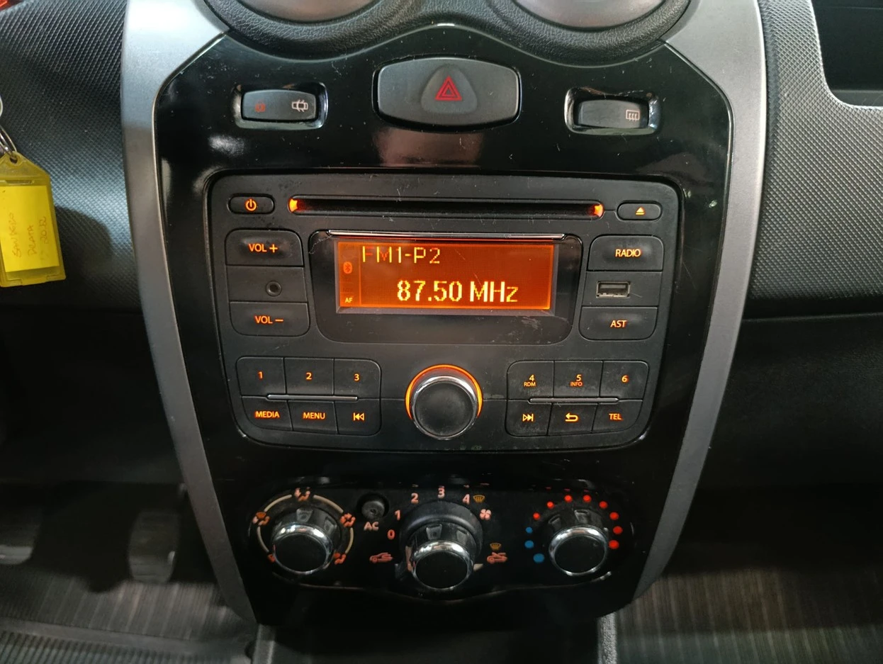 RENAULT SANDERO