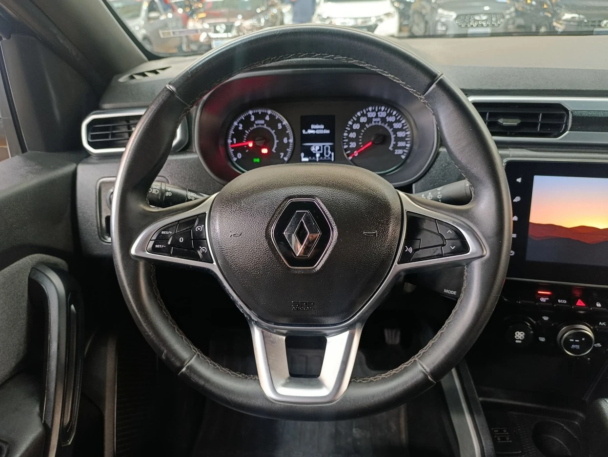 RENAULT DUSTER