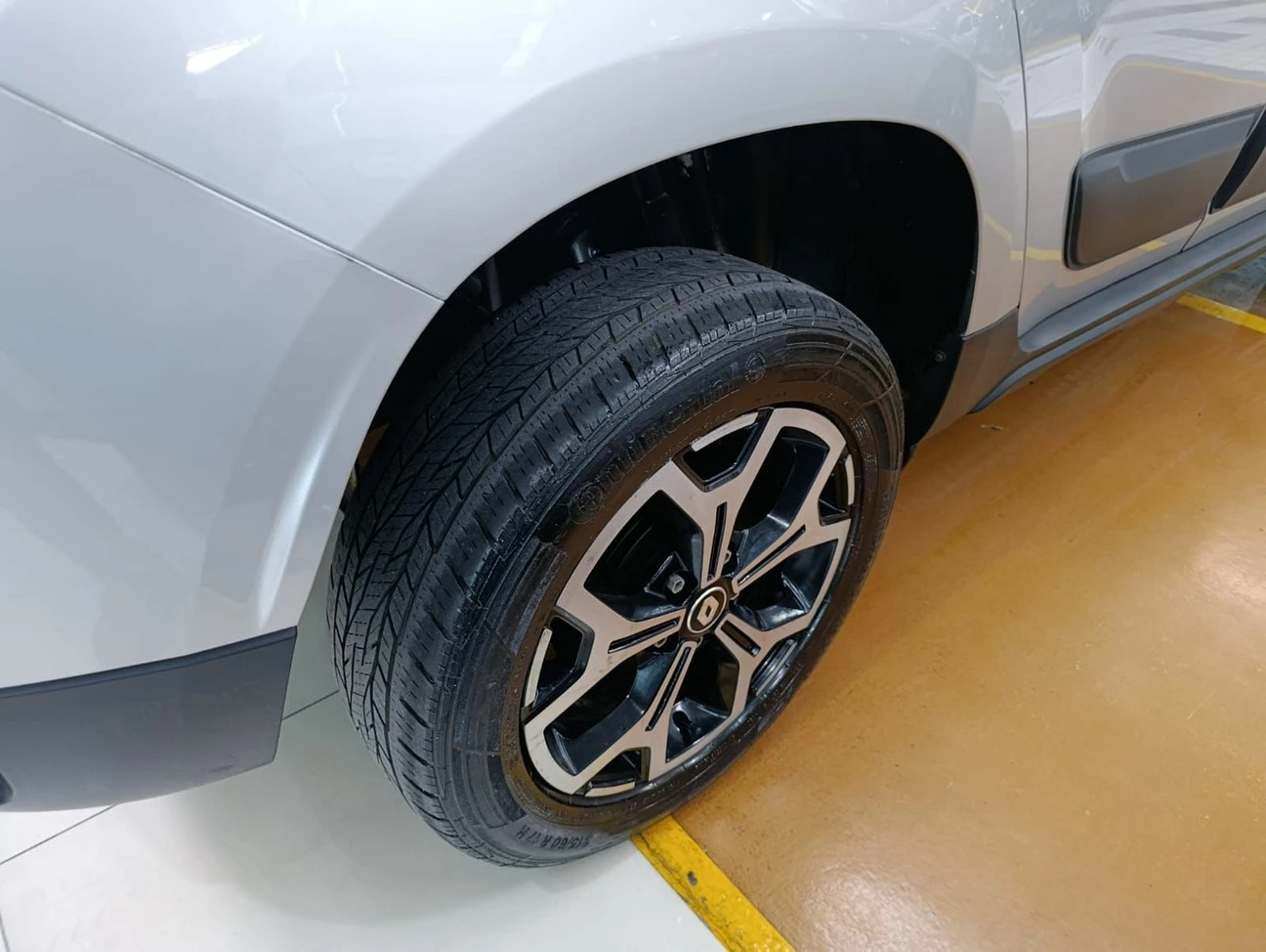 RENAULT DUSTER