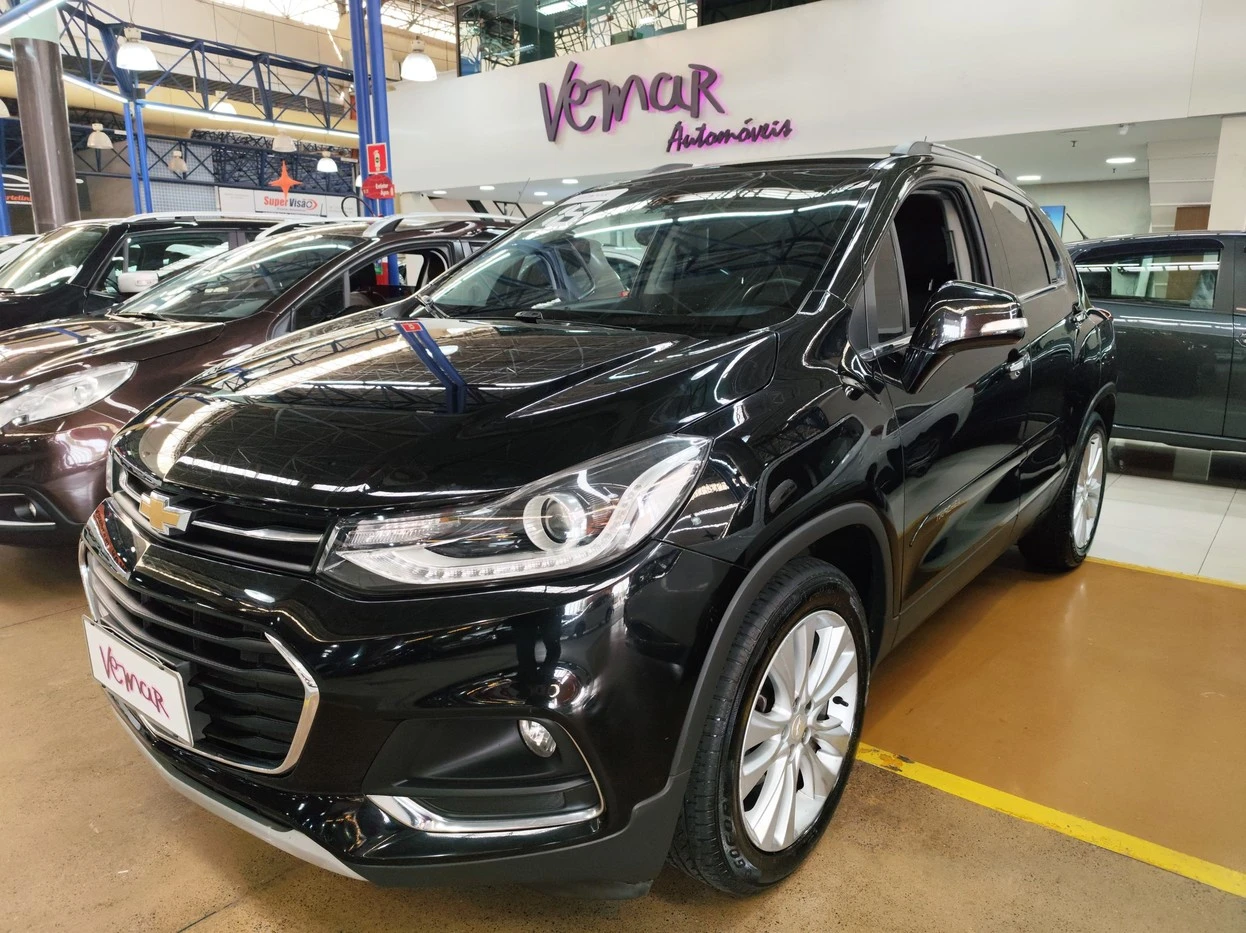 CHEVROLET TRACKER