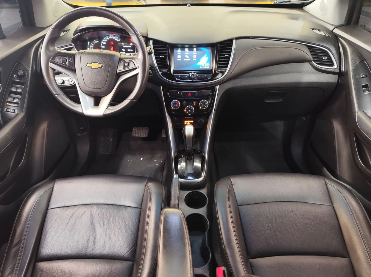 CHEVROLET TRACKER