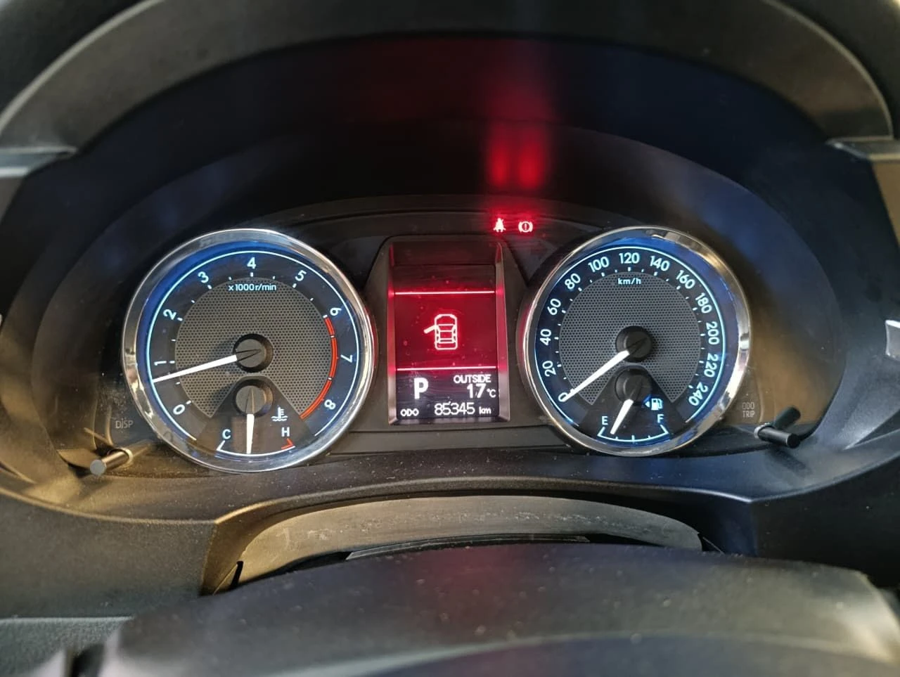 TOYOTA COROLLA