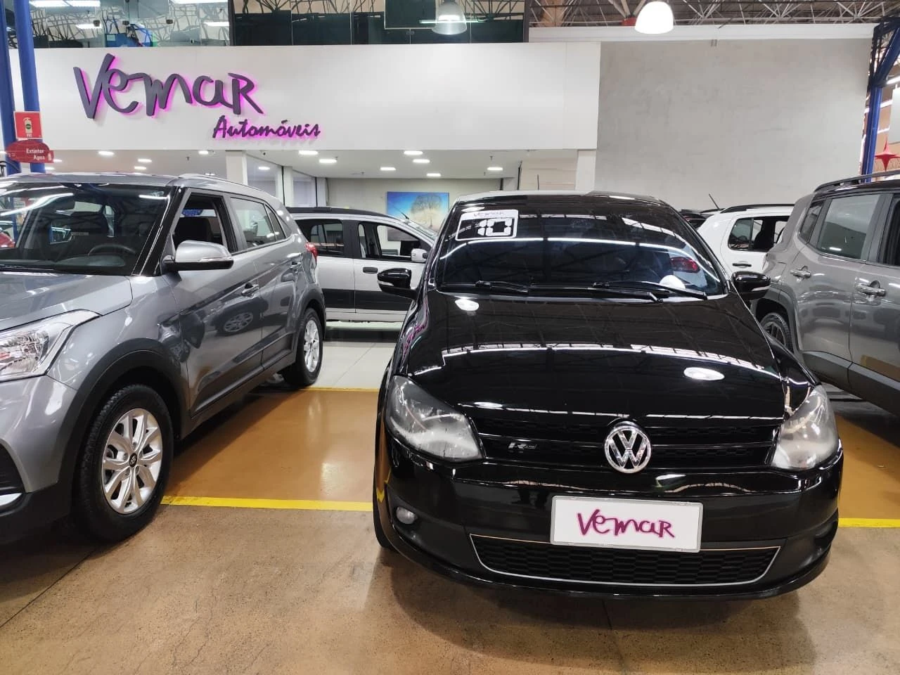 VOLKSWAGEN FOX