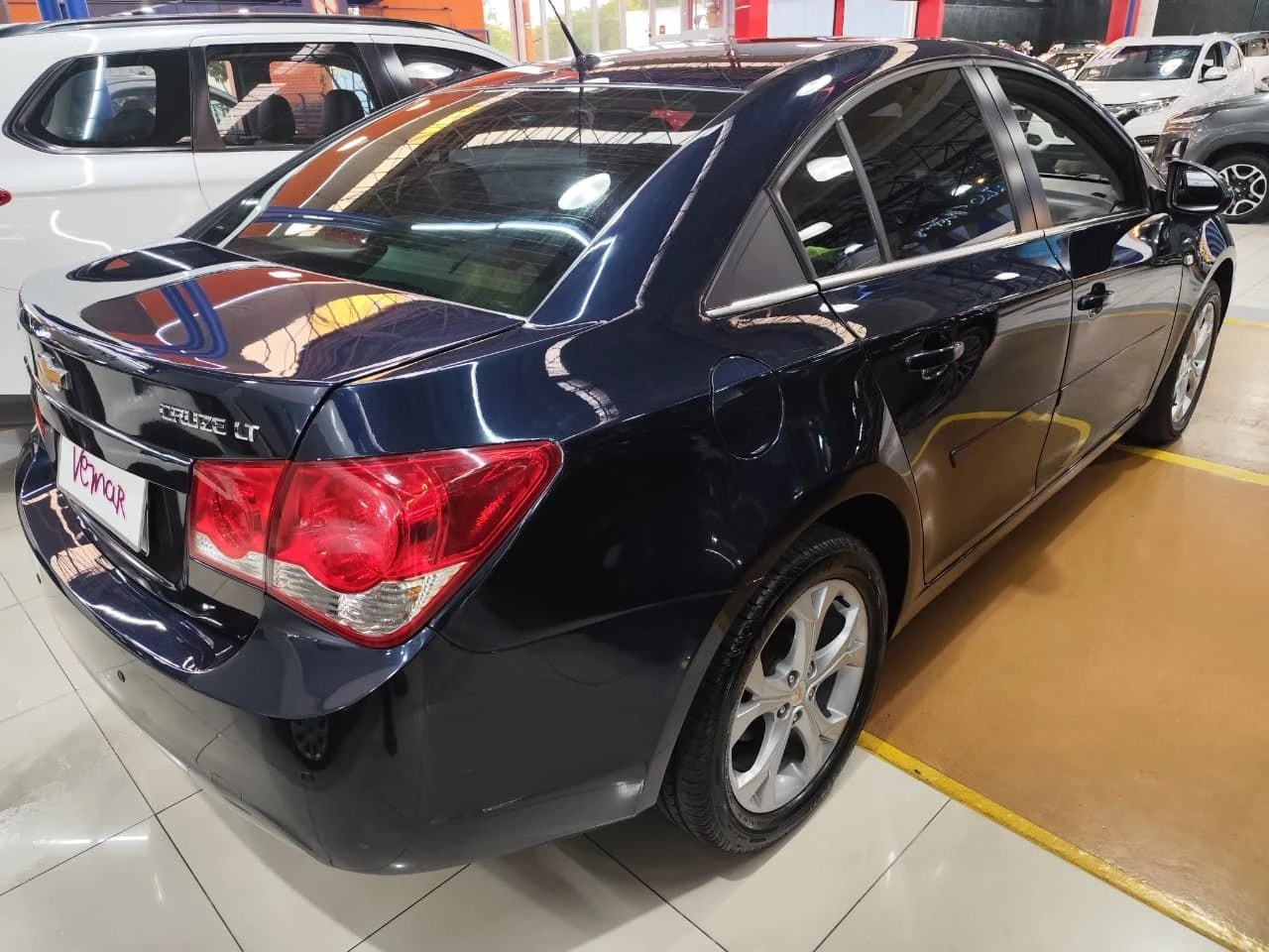 CHEVROLET CRUZE