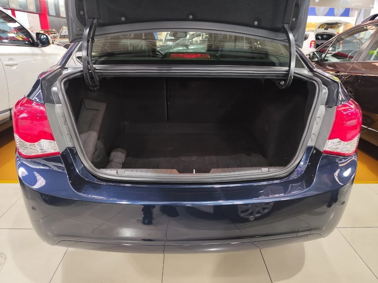 CHEVROLET CRUZE