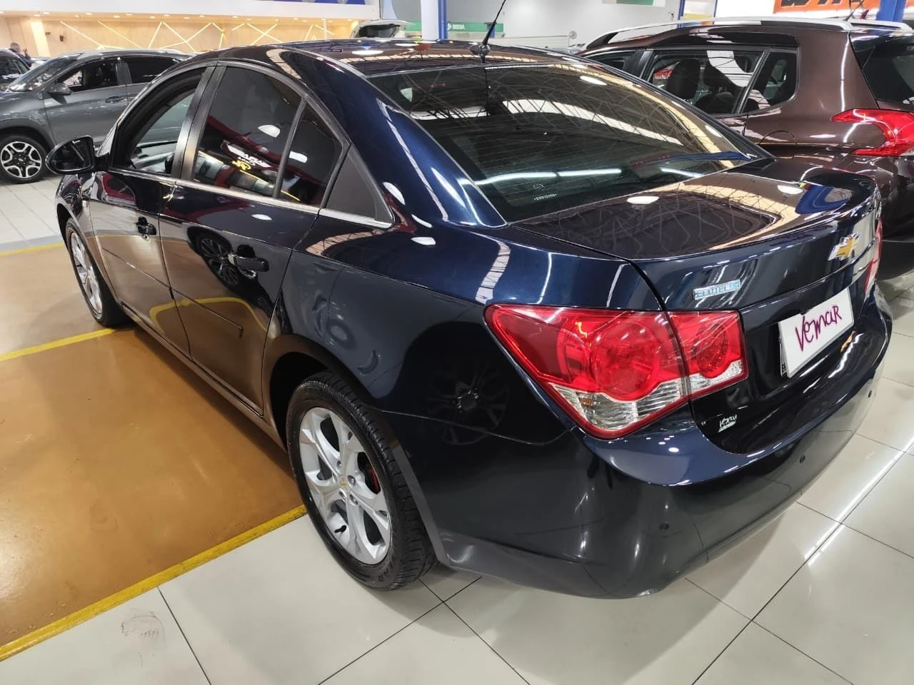 CHEVROLET CRUZE
