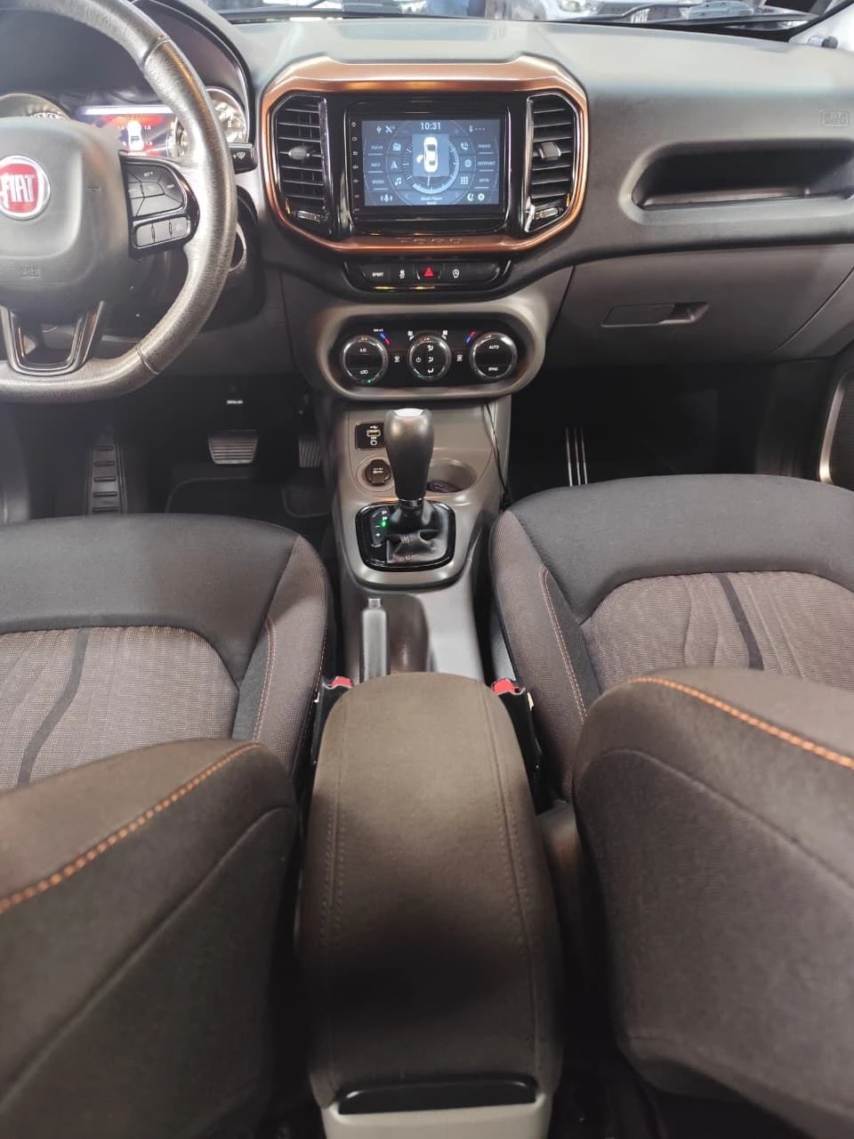FIAT TORO