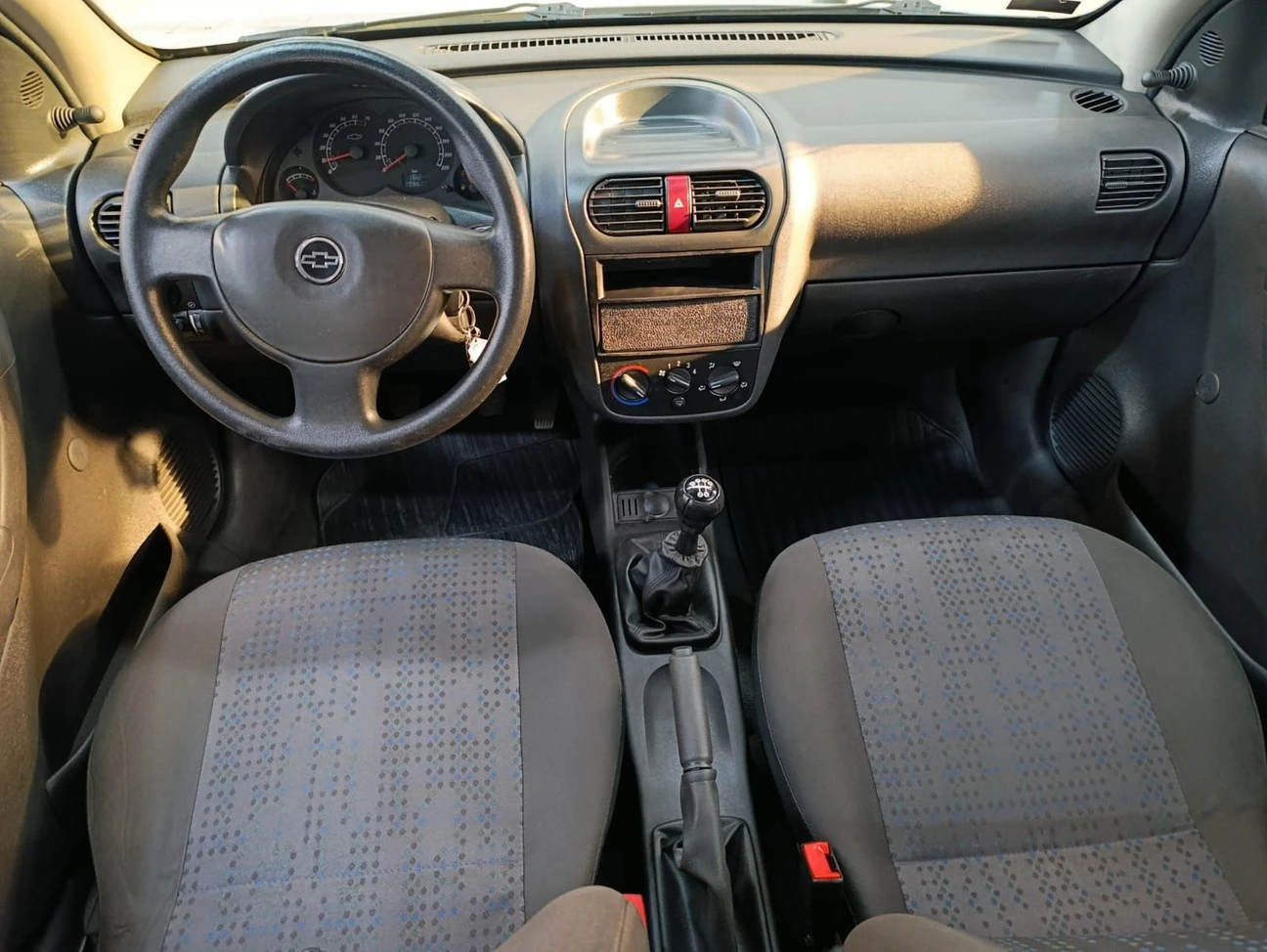 CHEVROLET CORSA