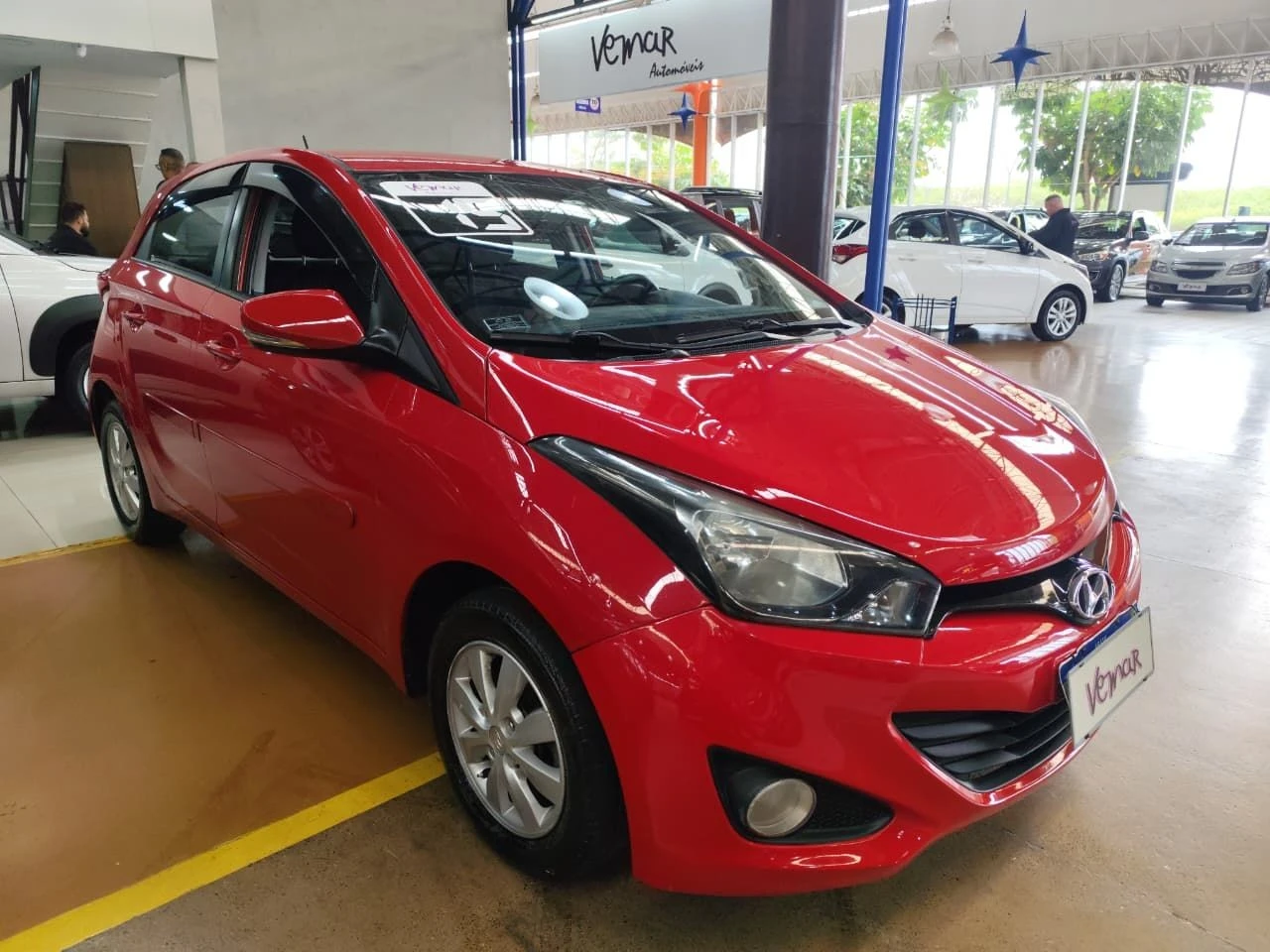HYUNDAI HB20