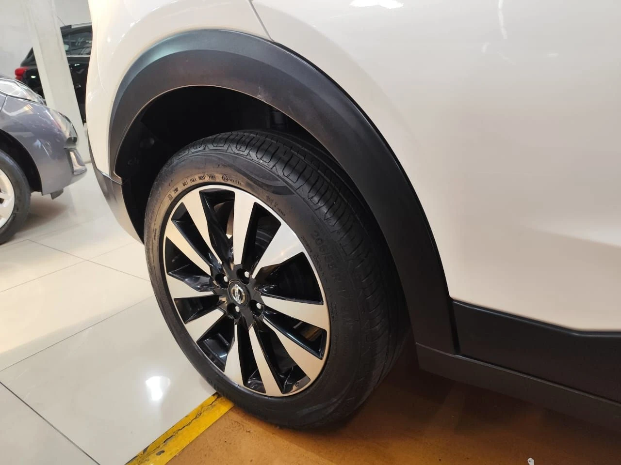 NISSAN KICKS