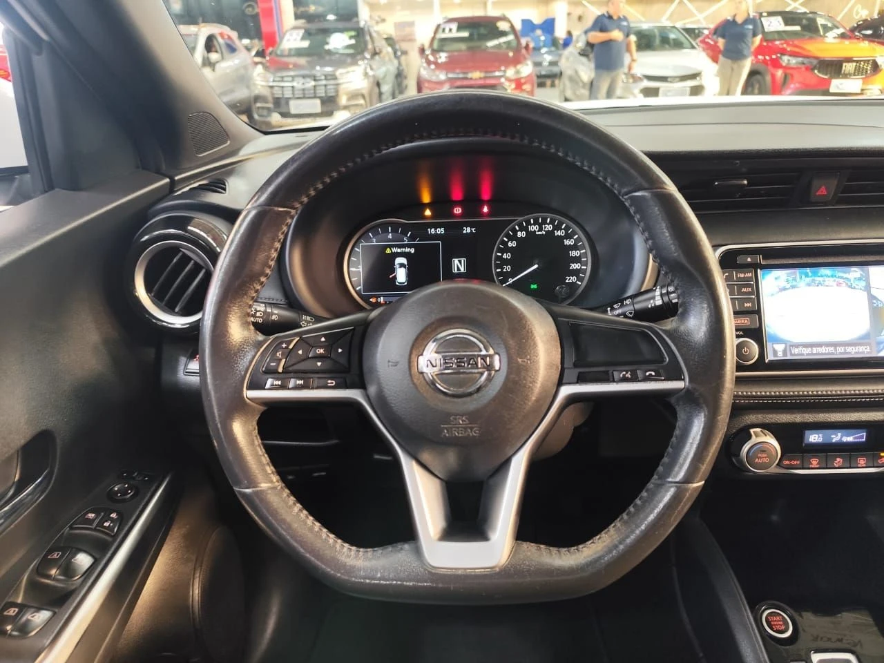 NISSAN KICKS