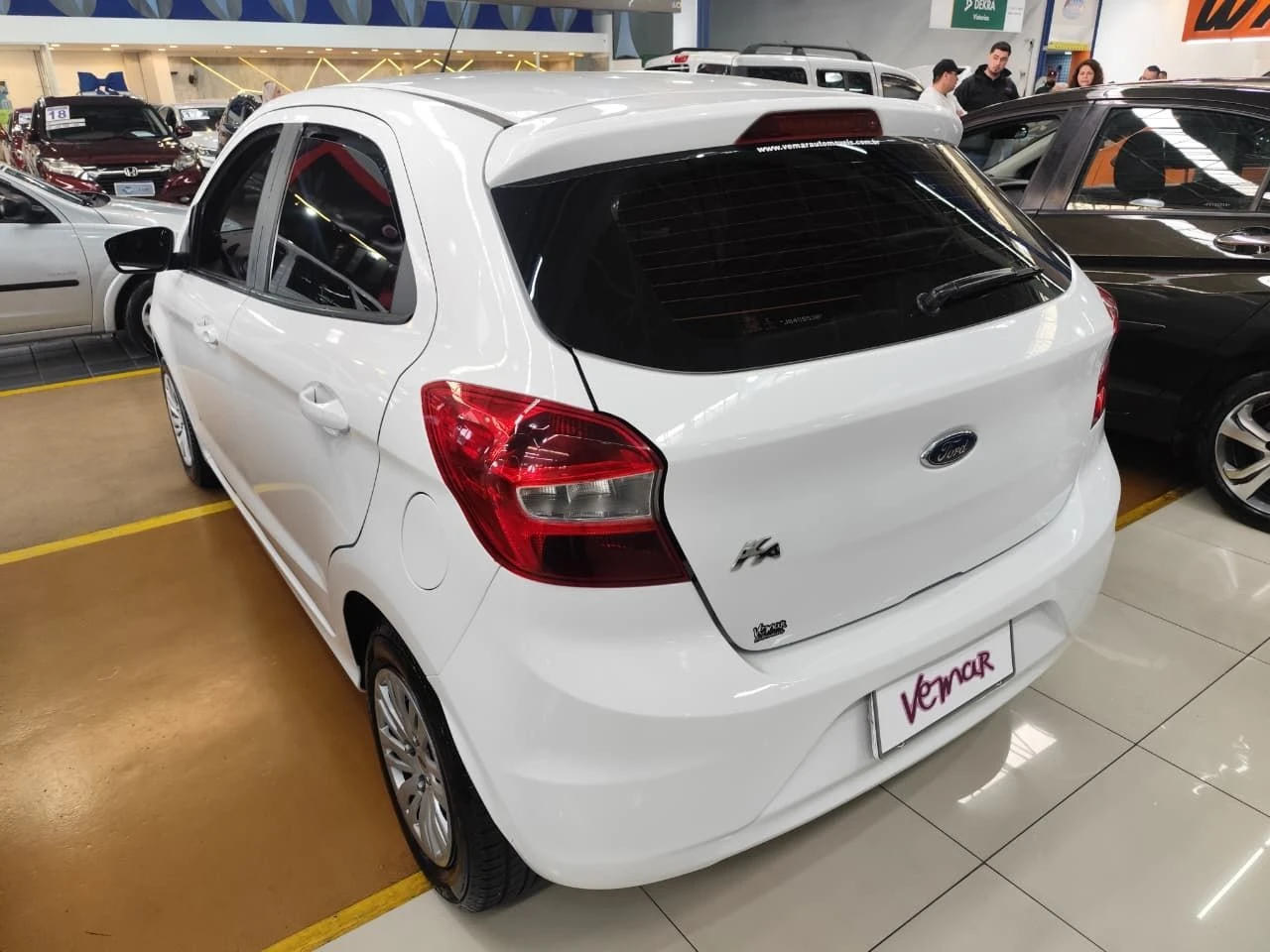 FORD KA