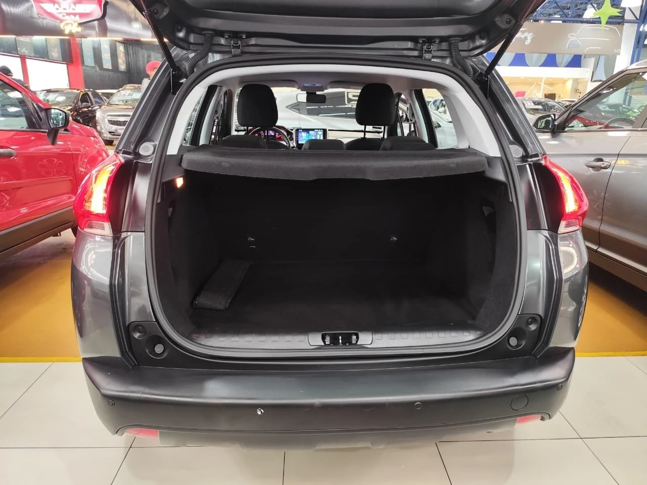 PEUGEOT 2008