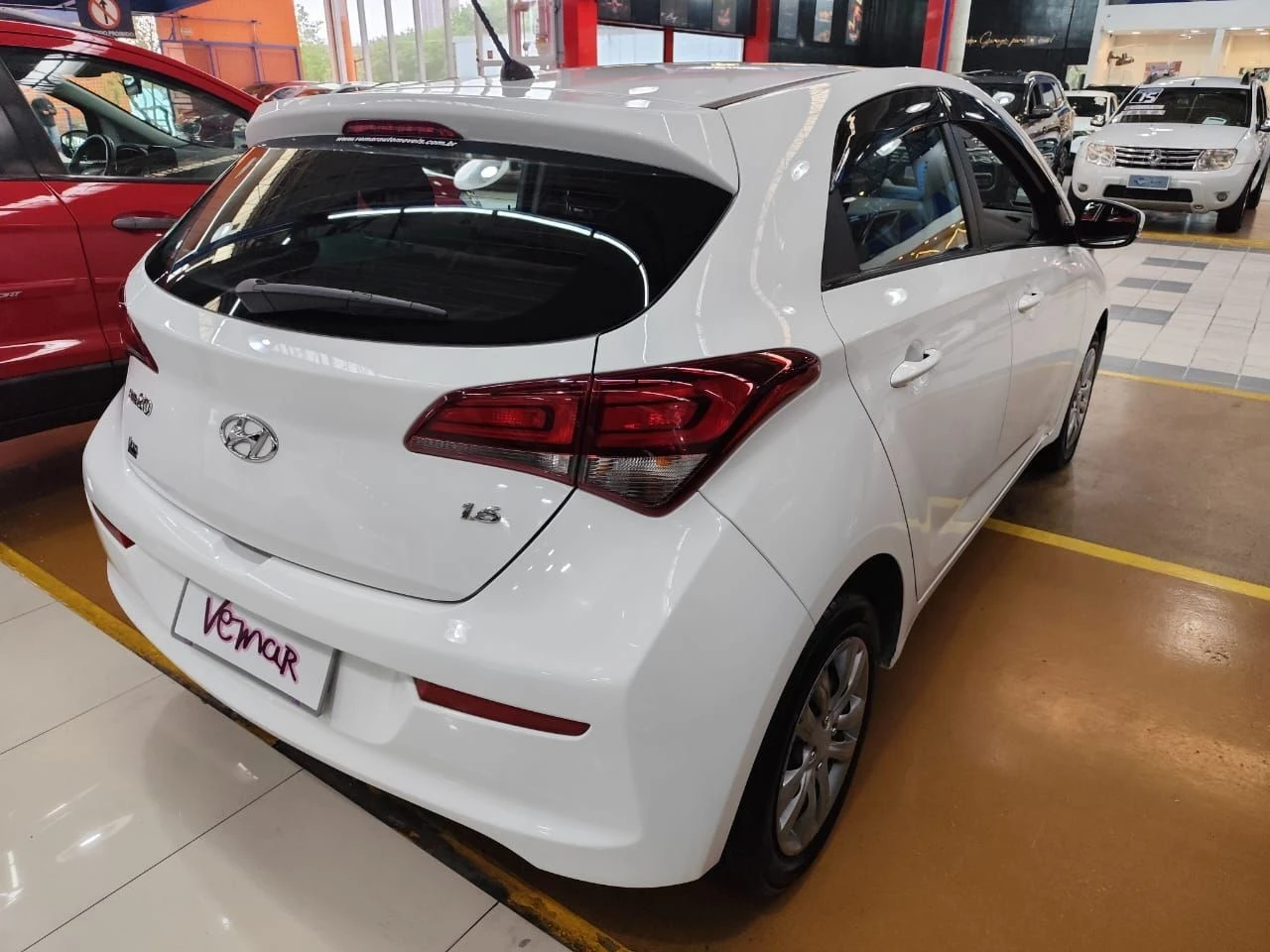 HYUNDAI HB20
