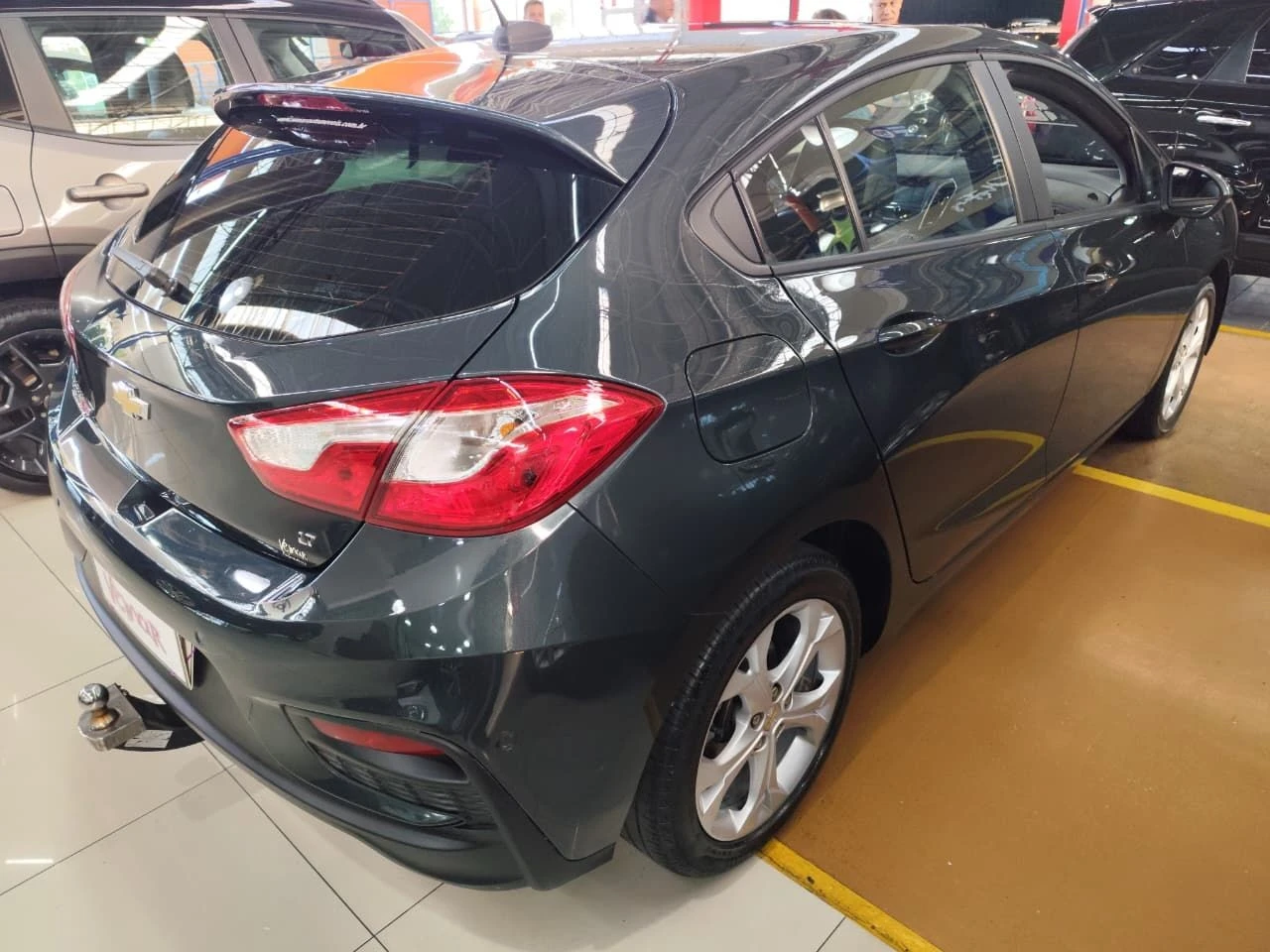CHEVROLET CRUZE